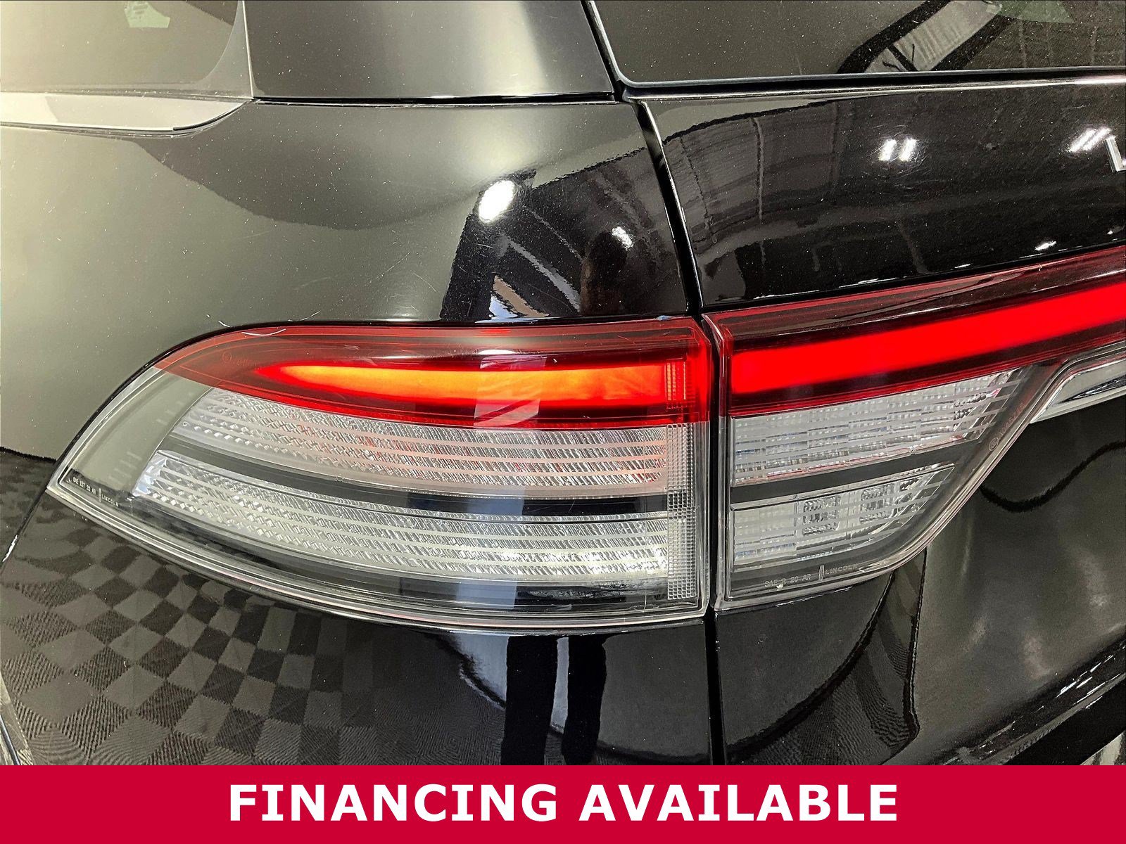 Used 2021 Lincoln Aviator Reserve w/ Equipment Group 208A AWD/4WD image 22