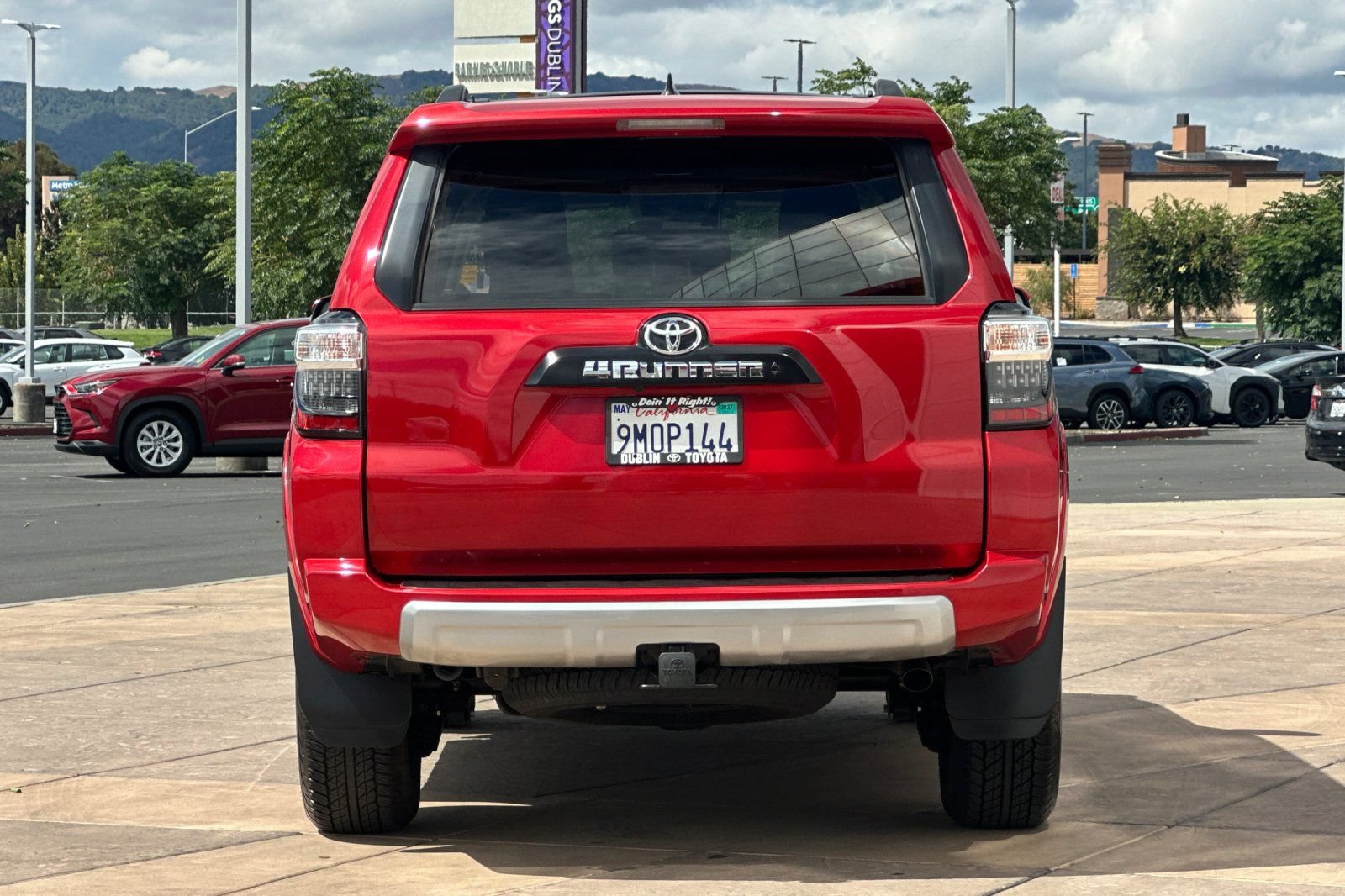Used 2024 Toyota 4Runner TRD Off-Road Premium w/ Moonroof Package AWD/4WD image 5