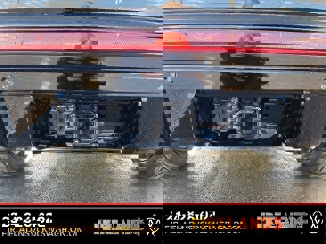 New 2026 Volkswagen Atlas Cross Sport SEL Premium R-Line image 18