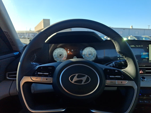 New 2026 Hyundai Elantra Limited FWD image 18