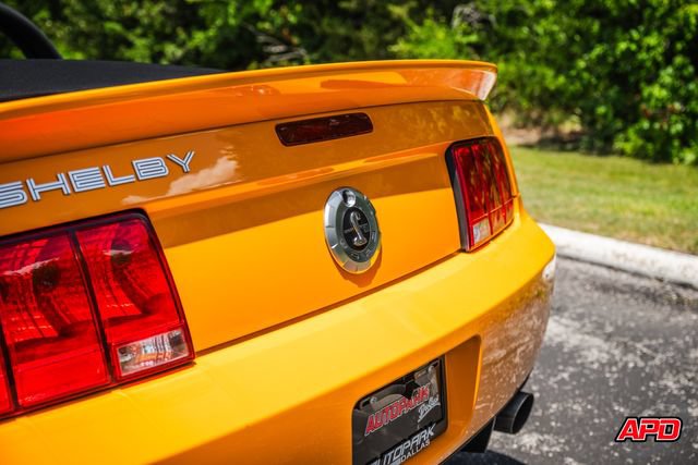 Used 2009 Ford Mustang Shelby GT500 RWD image 32