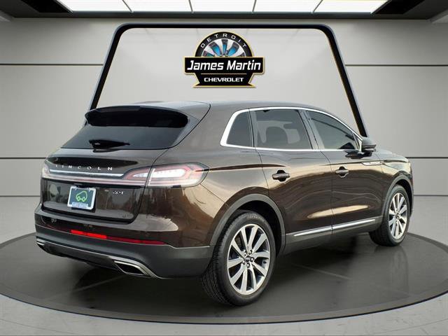 Used 2019 Lincoln Nautilus Select image 4