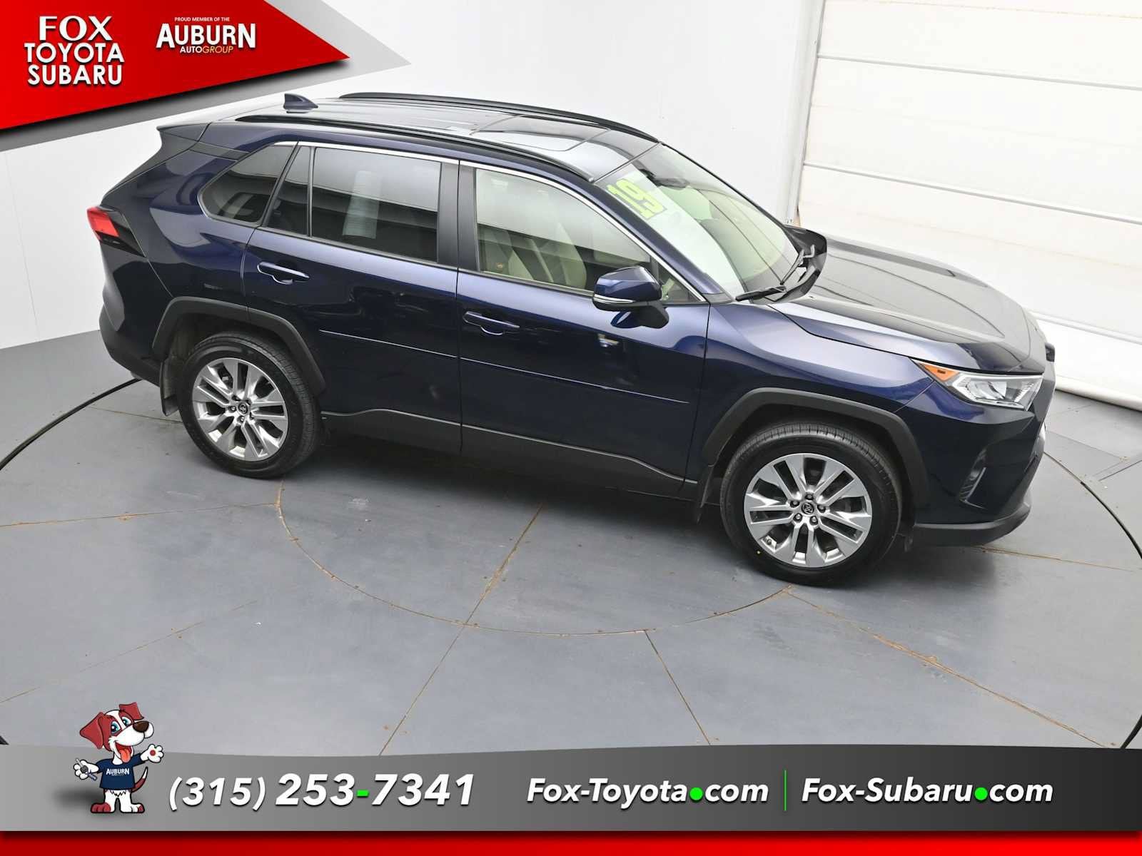 Used 2019 Toyota RAV4 XLE Premium w/ Cold Weather Package AWD/4WD image 31