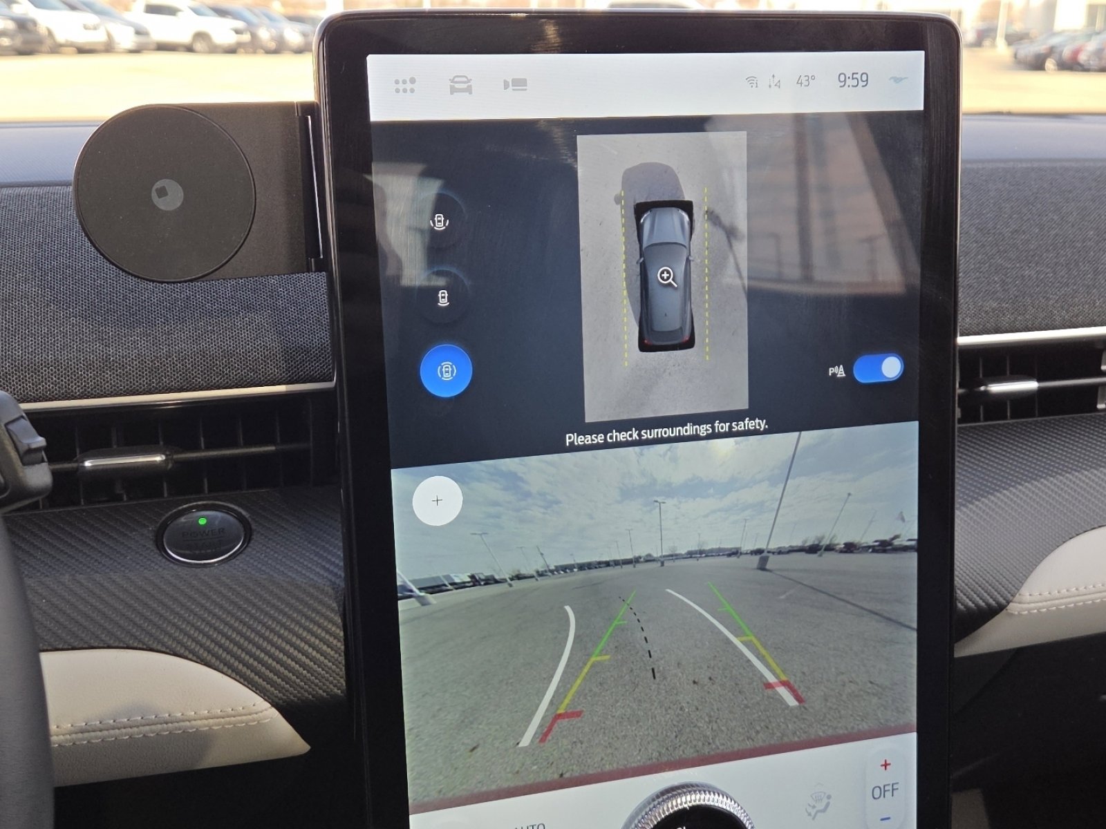 Used 2022 Ford Mustang Mach-E Premium image 9