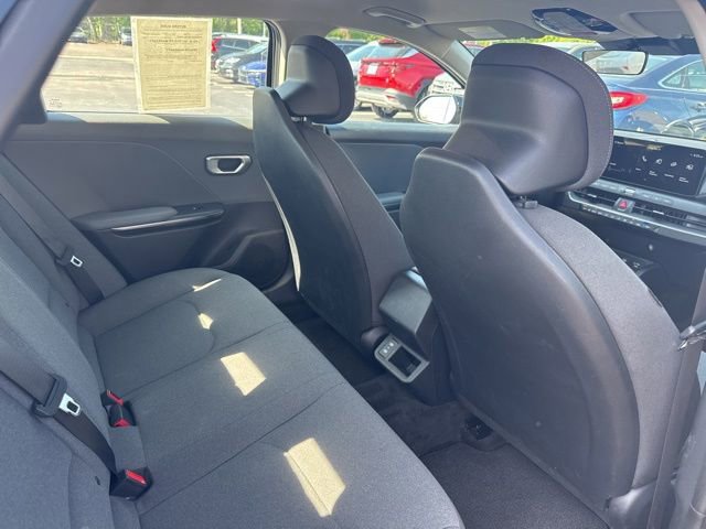 Used 2025 Kia K4 FWD image 9