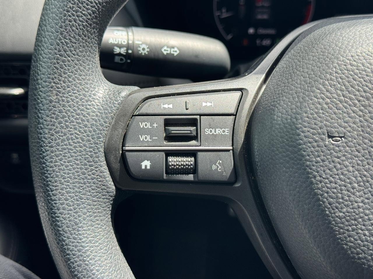 Used 2024 Honda HR-V LX image 20