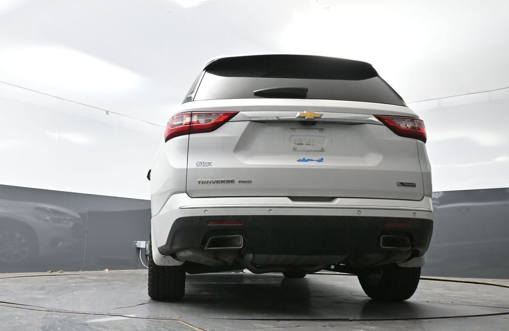 Used 2018 Chevrolet Traverse Premier AWD/4WD image 32