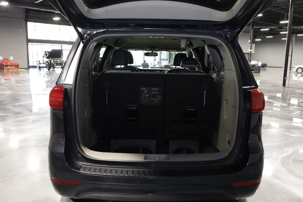Used 2016 Kia Sedona SX FWD image 29