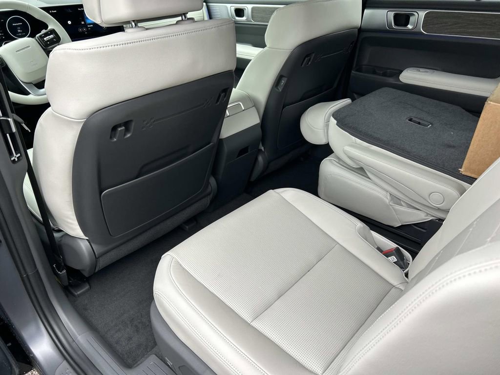New 2026 Hyundai Santa Fe Limited image 19