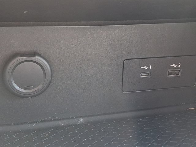 Used 2022 Nissan Pathfinder SL AWD/4WD image 26