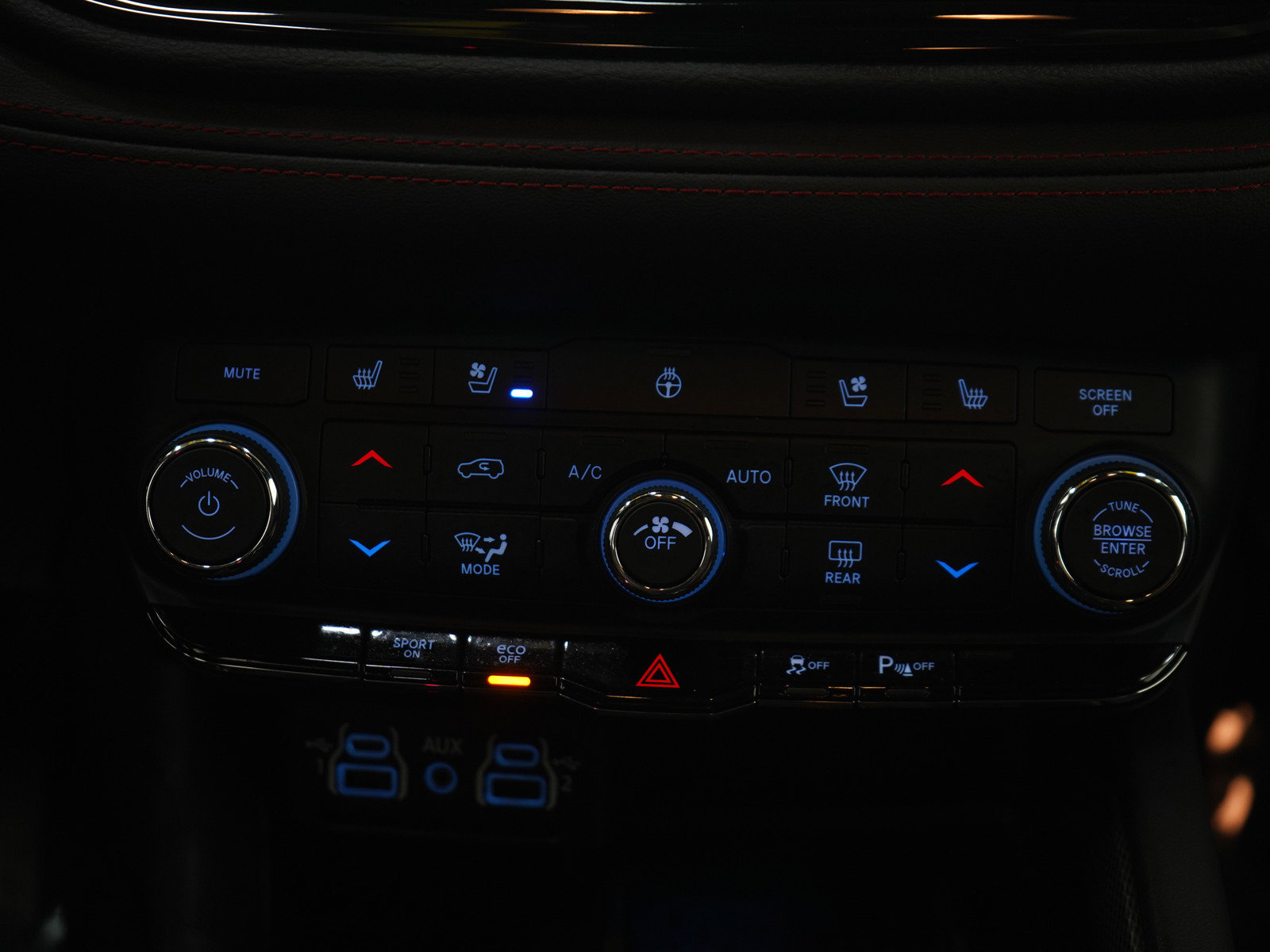 Used 2025 Dodge Durango R/T AWD/4WD image 20