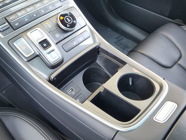 Used 2023 Hyundai Santa Fe SEL Premium image 16