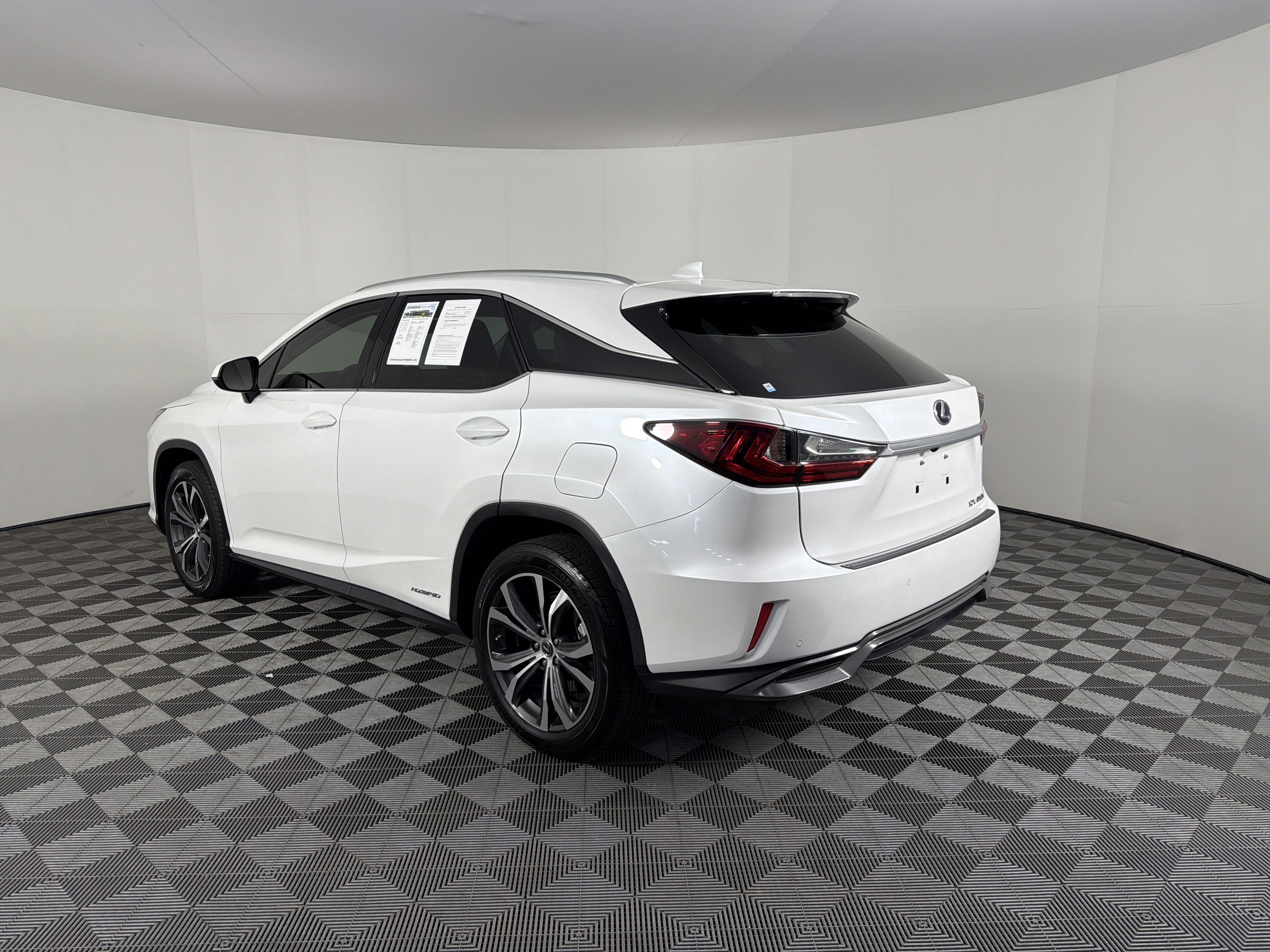 Used 2019 Lexus RX 450h AWD w/ Navigation Package image 6
