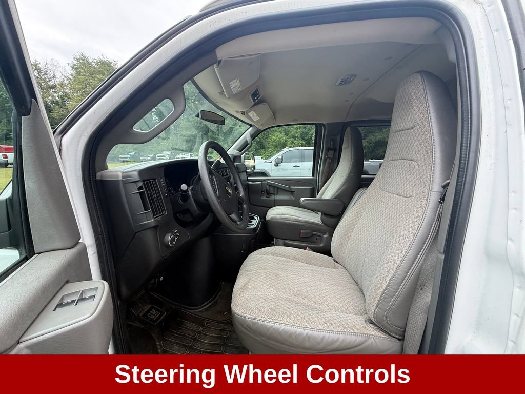 Used 2016 Chevrolet Express 2500 LT w/ LT Preferred Equipment Group RWD image 13