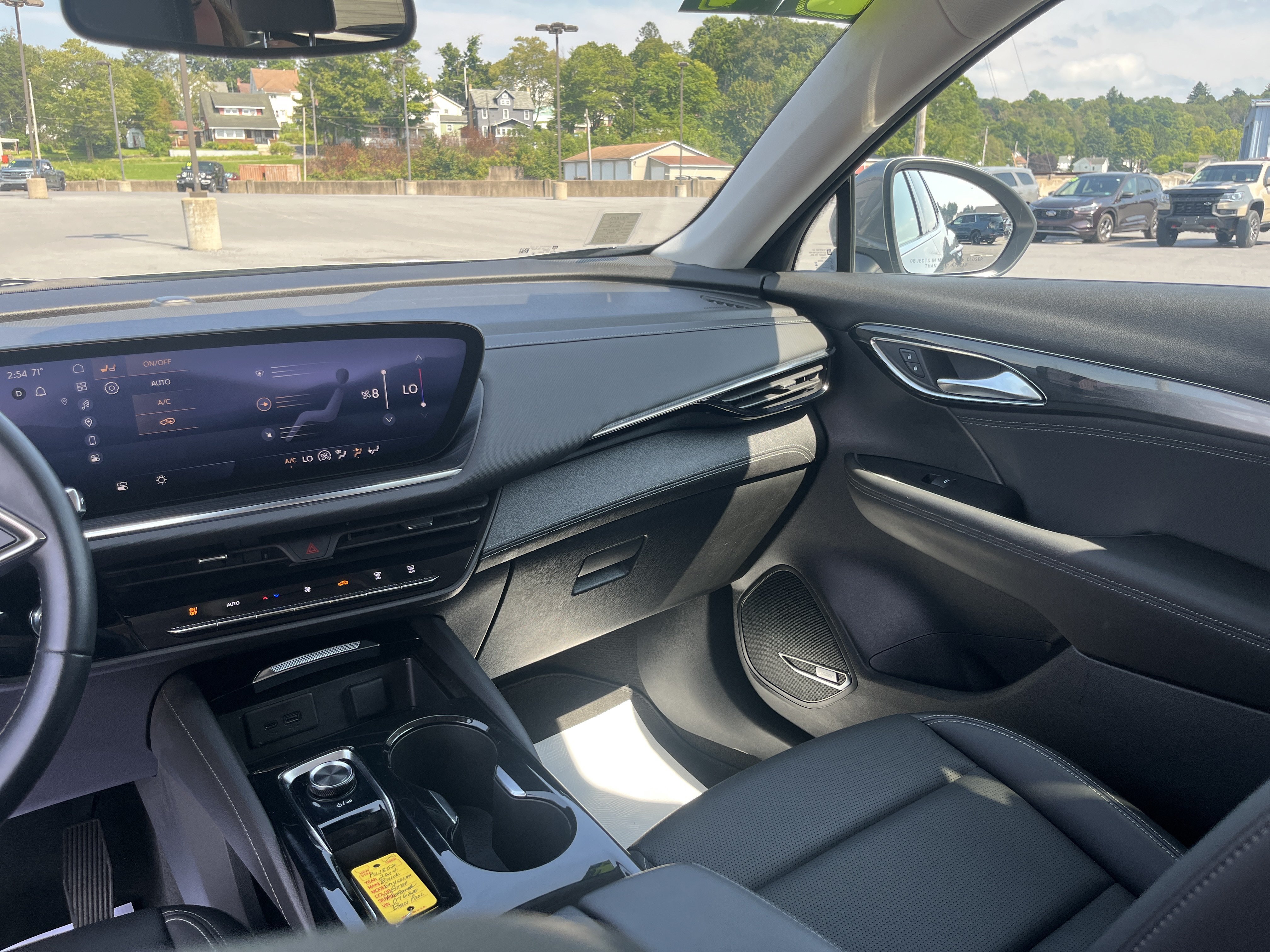 Used 2024 Buick Envision Preferred AWD/4WD image 7