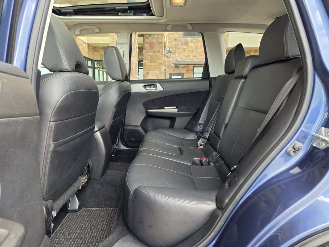 Used 2011 Subaru Forester 2.5X Touring AWD/4WD image 16