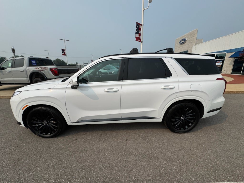 Used 2025 Hyundai Palisade Calligraphy AWD/4WD image 5