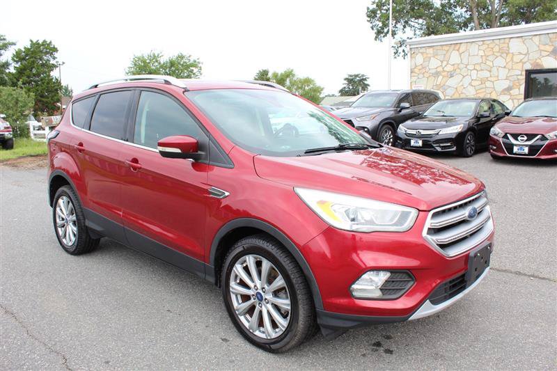 Used 2017 Ford Escape Titanium AWD/4WD image 9