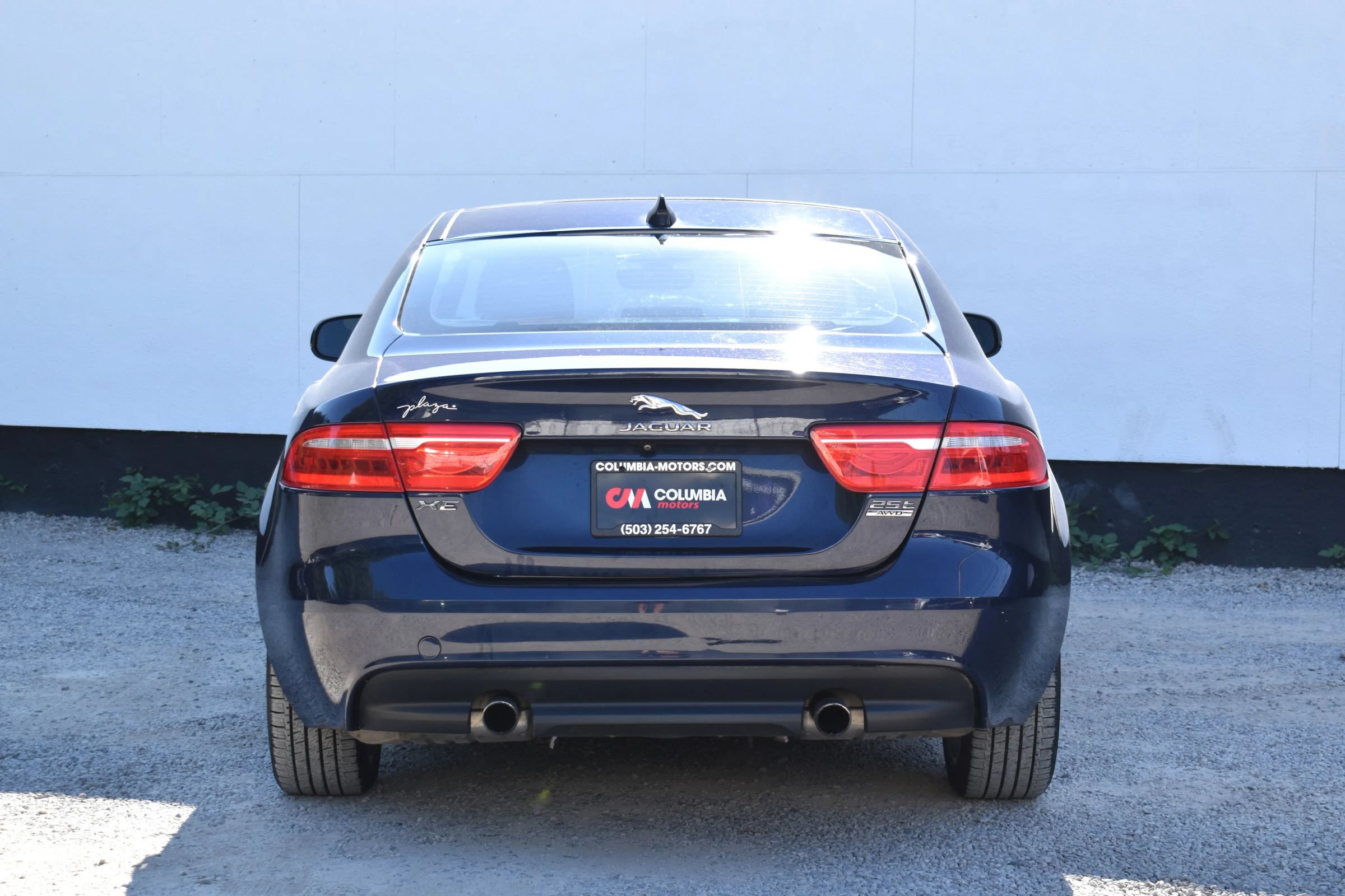 Used 2019 Jaguar XE Premium AWD/4WD image 4