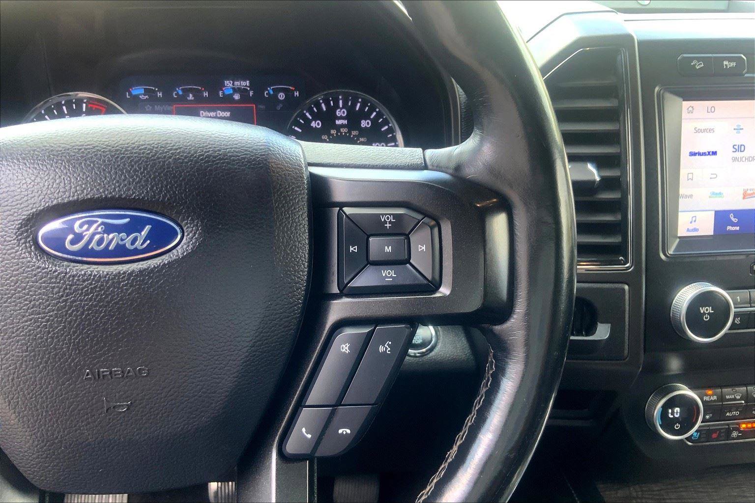 Used 2020 Ford Expedition Limited image 19