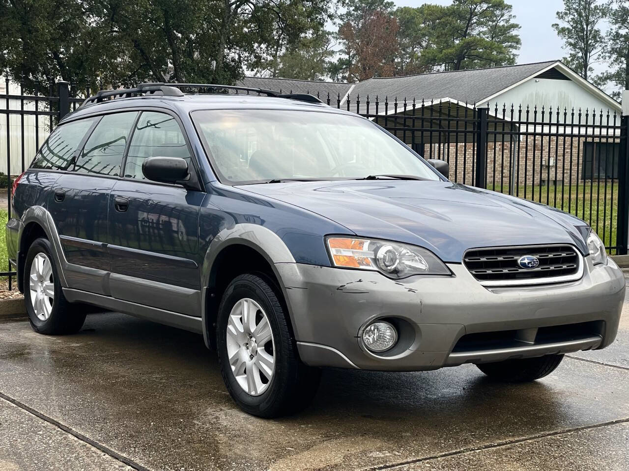 Used 2005 Subaru Outback 2.5i image 3