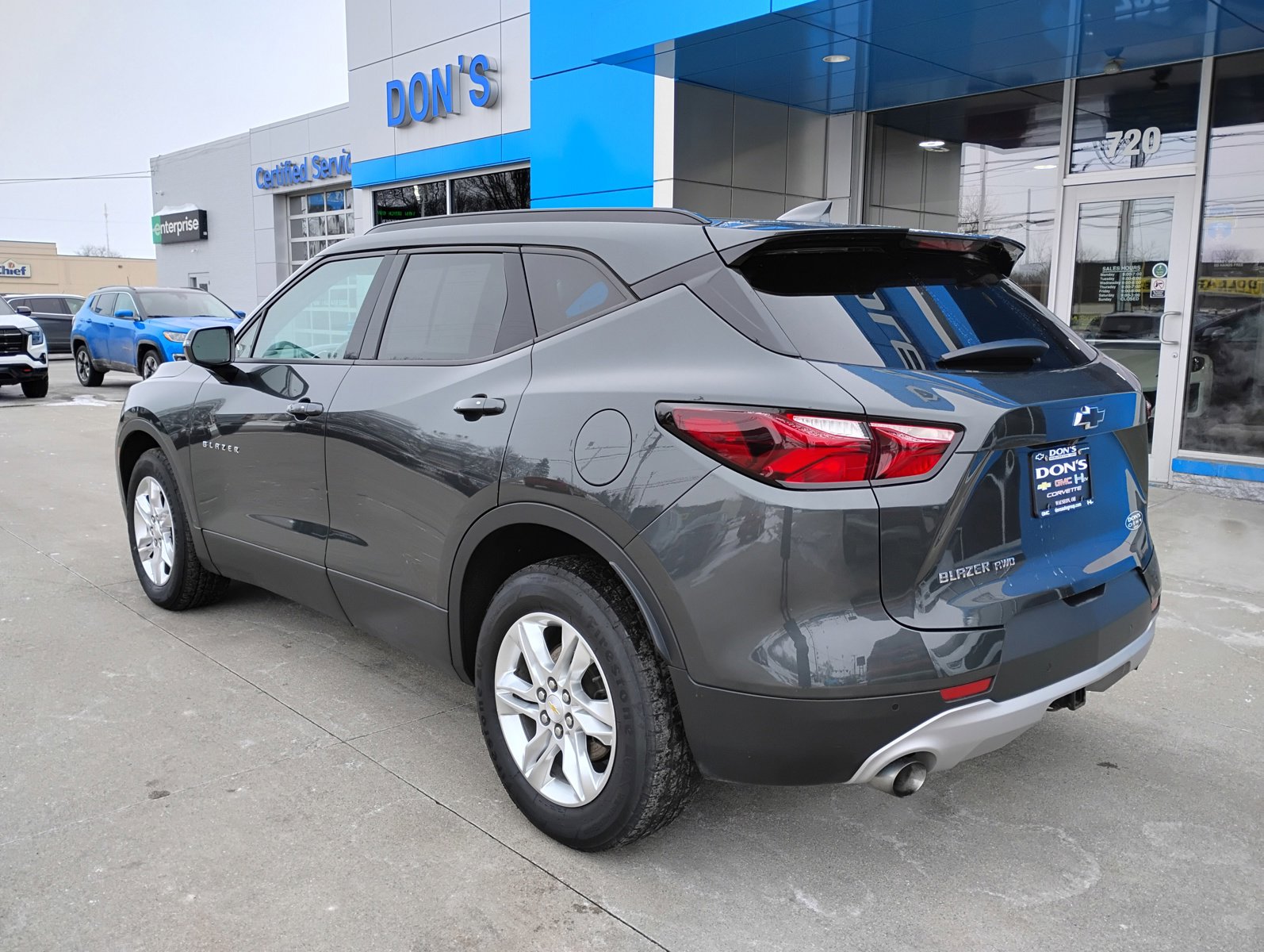 Used 2019 Chevrolet Blazer LT image 2