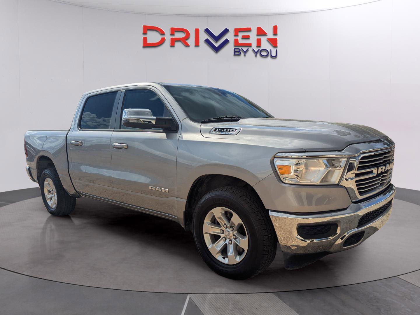 Used 2024 RAM 1500 Laramie image 7