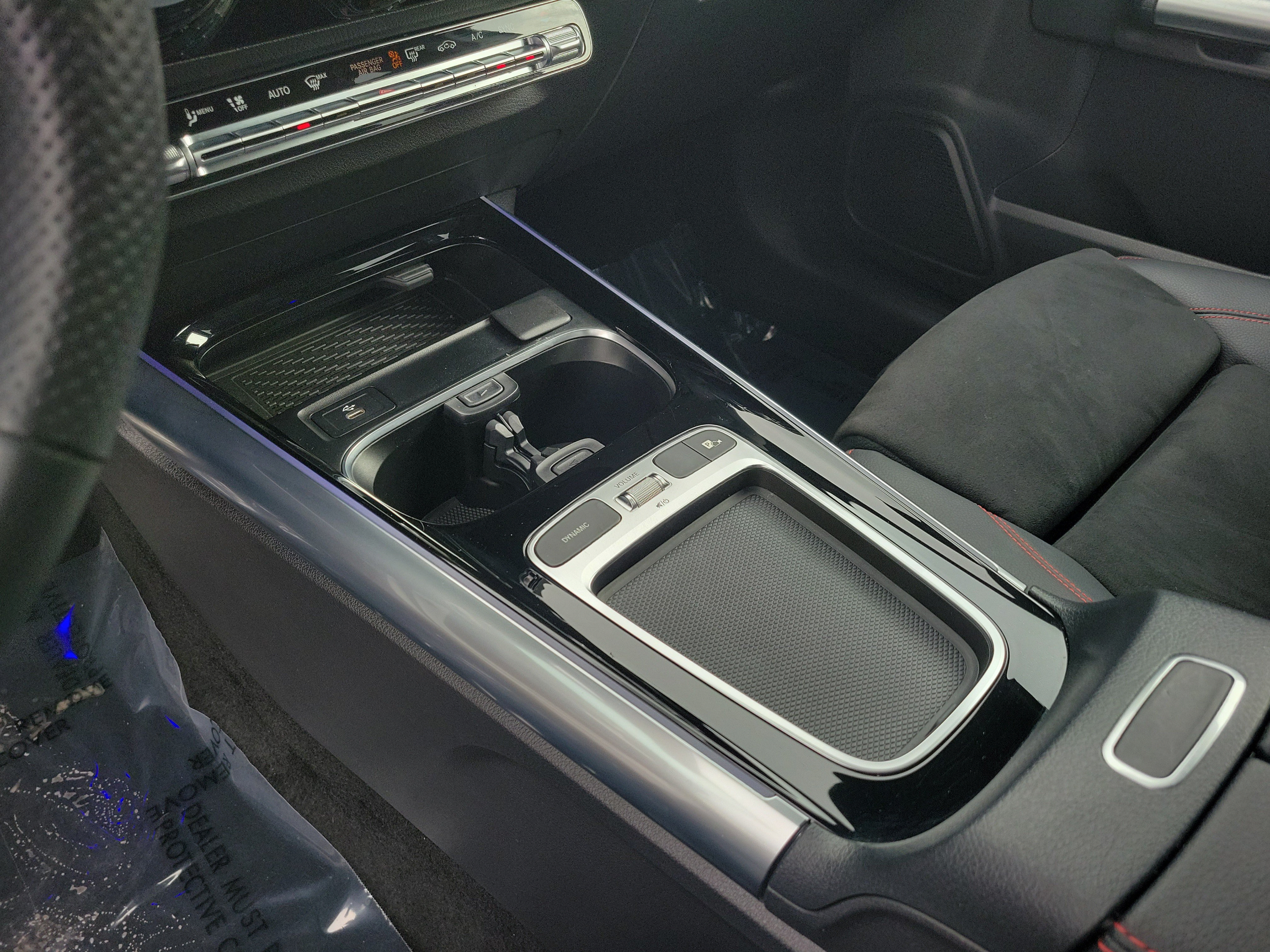 Certified 2024 Mercedes-Benz GLA 250 4MATIC image 21