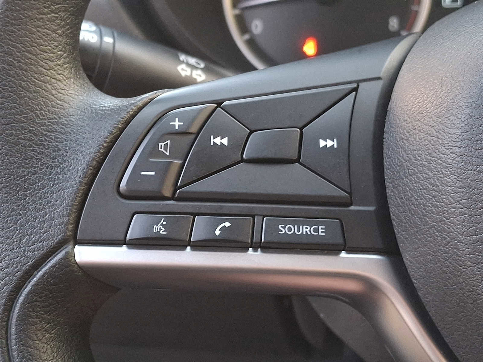 Used 2022 Nissan Versa S image 15