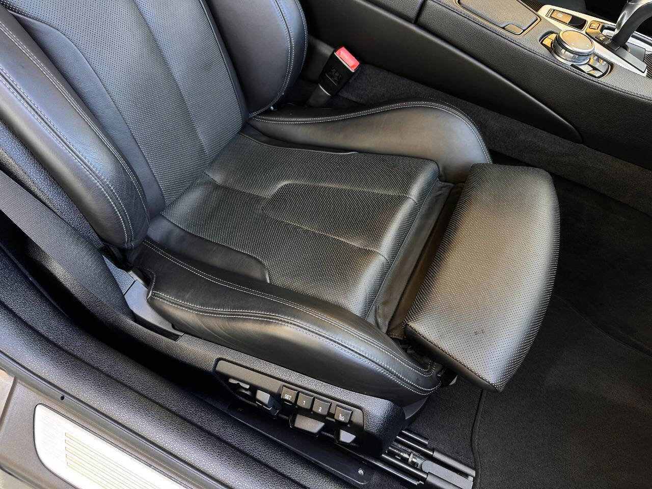 Used 2016 BMW M6 Coupe image 65