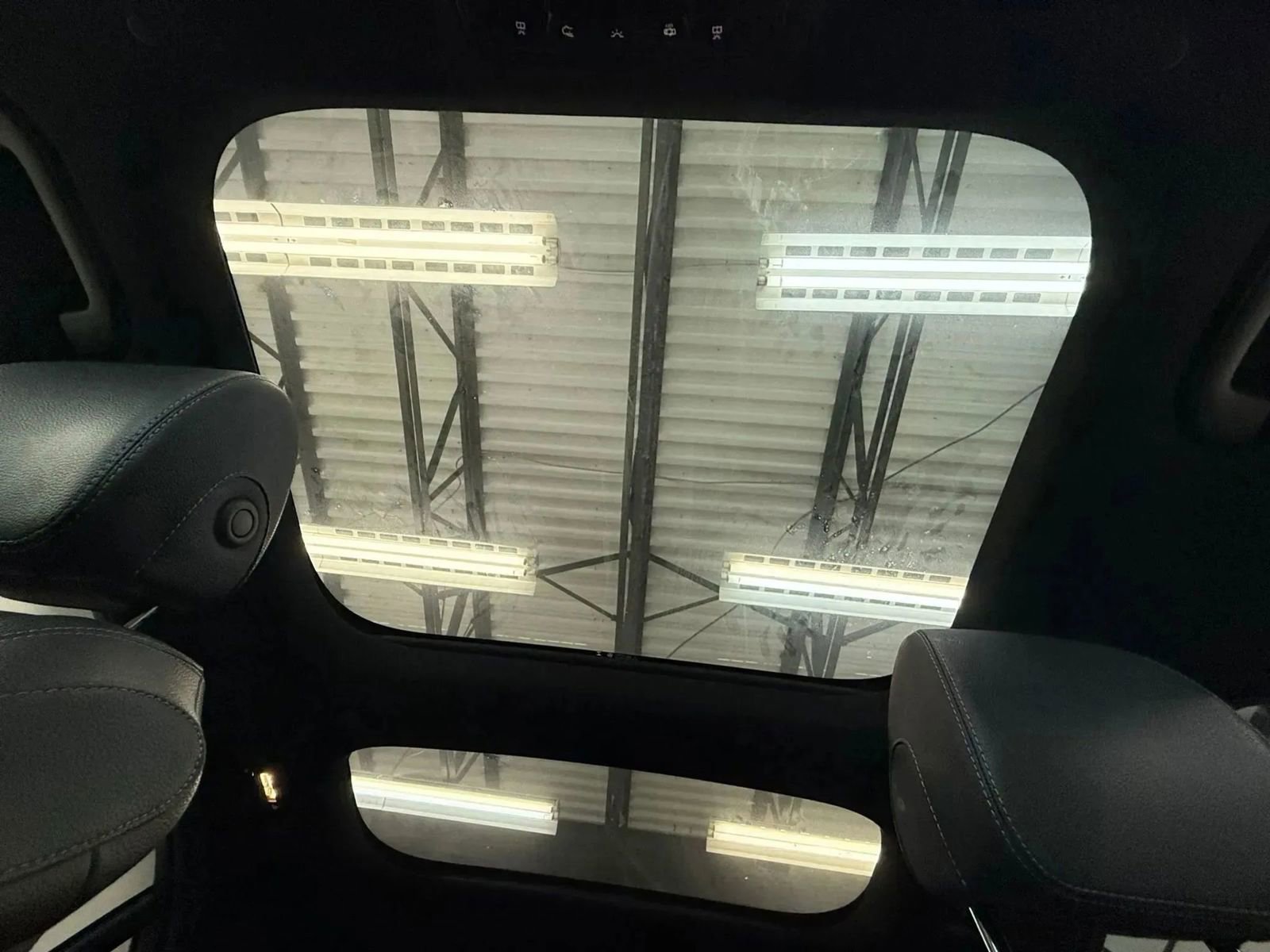 Used 2022 Mercedes-Benz E 350 Sedan w/ AMG Line Exterior image 34