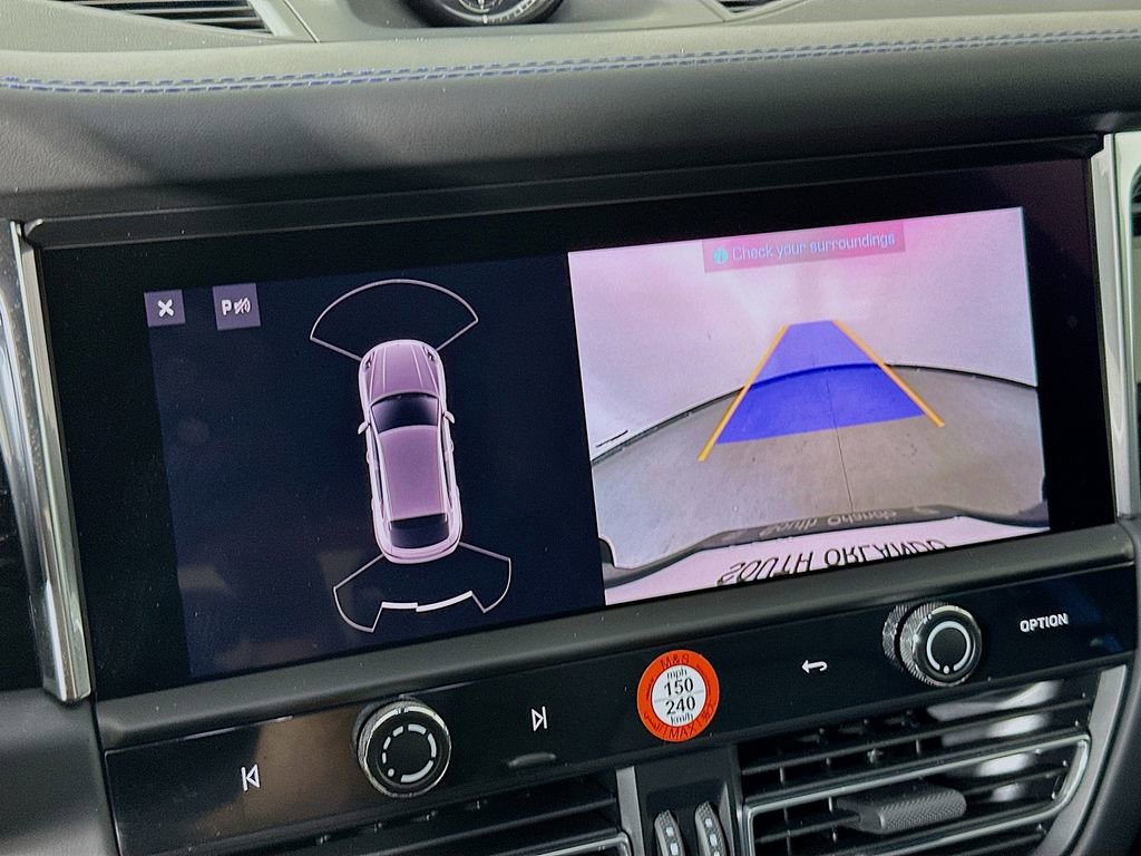 New 2025 Porsche Macan S AWD/4WD image 17