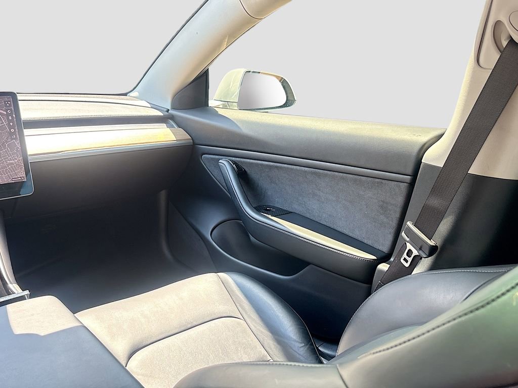 Used 2019 Tesla Model 3 Standard Range Plus RWD image 24