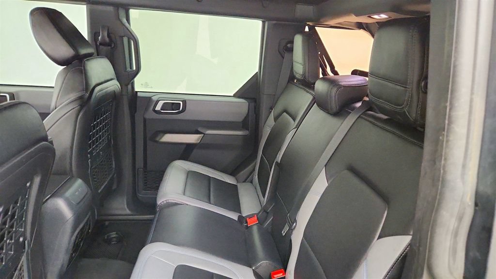 Used 2021 Ford Bronco Black Diamond AWD/4WD image 20