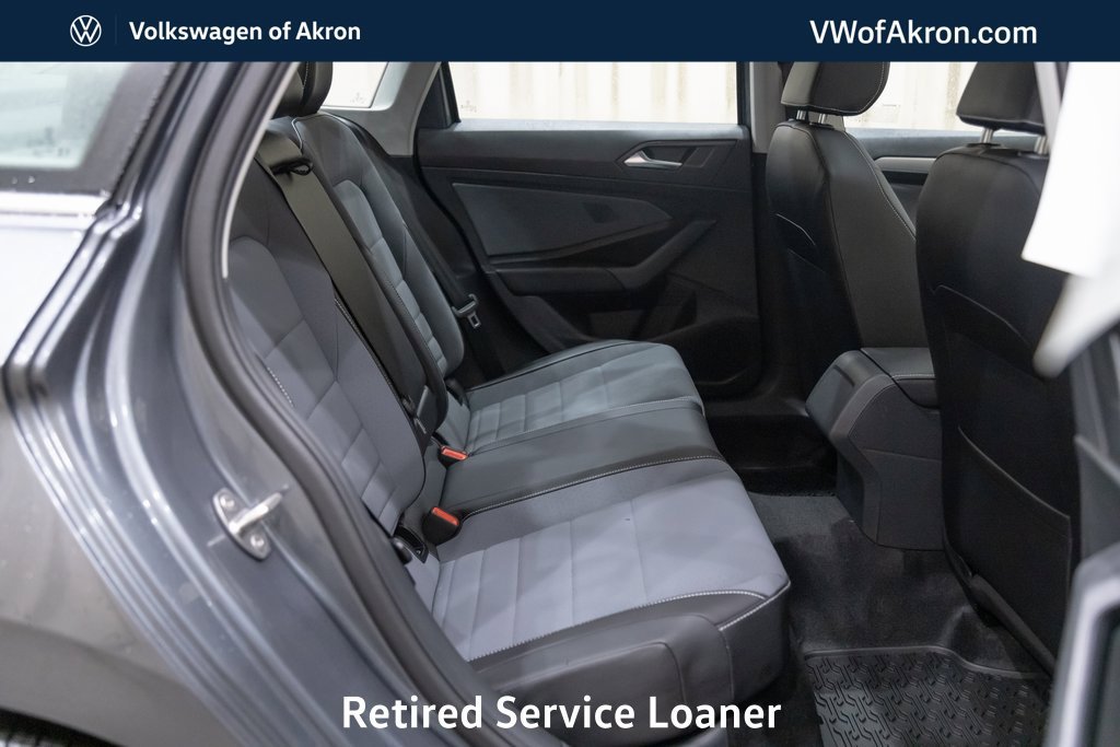New 2026 Volkswagen Jetta SE FWD image 13