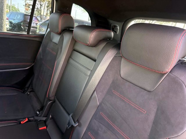 Used 2021 Mercedes-Benz GLB 250 image 15