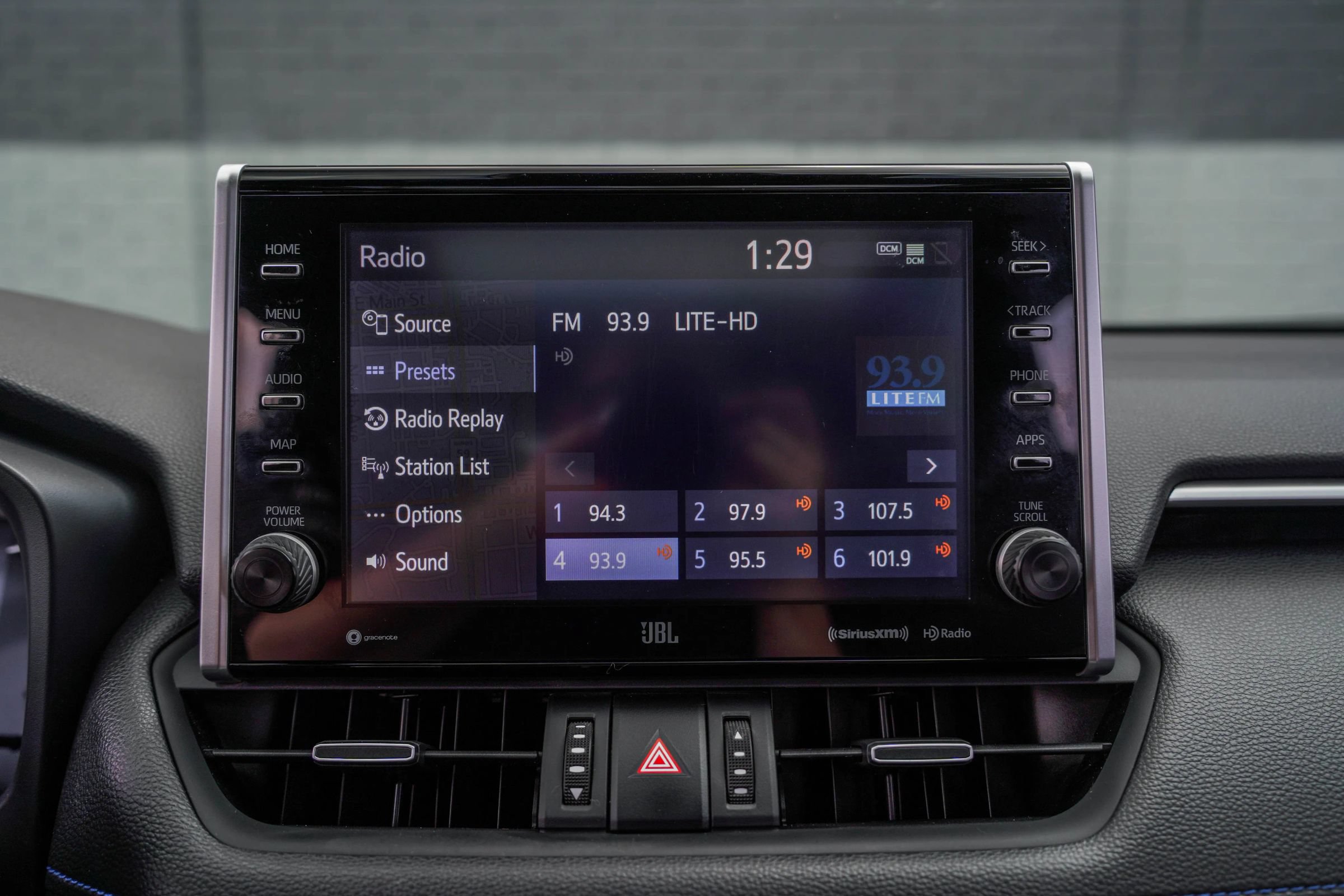 Used 2022 Toyota RAV4 XSE AWD/4WD image 20