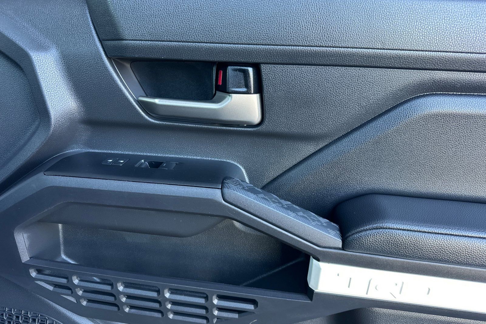 Certified 2024 Toyota Tacoma TRD Off-Road image 20