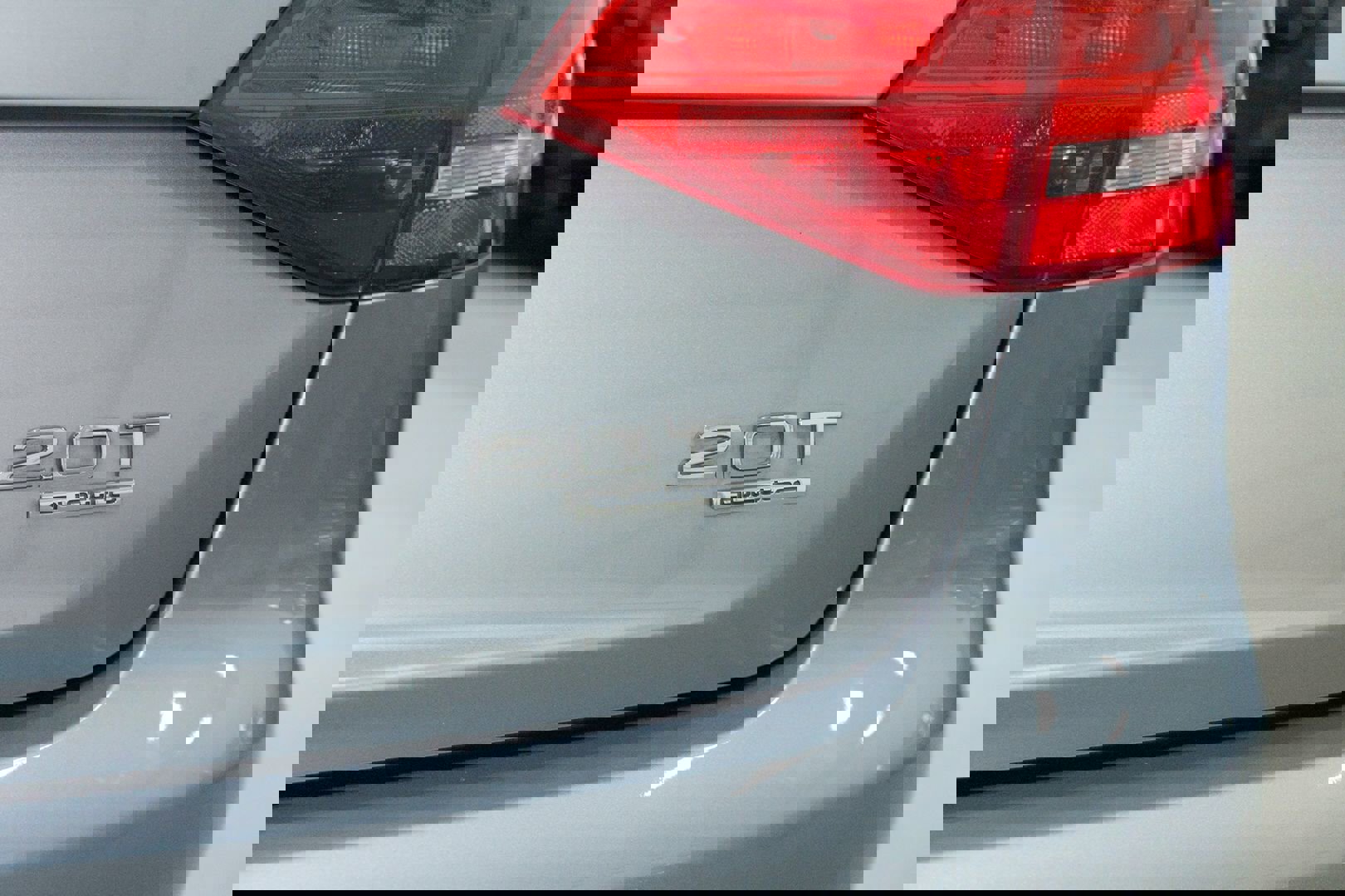 Used 2011 Audi A4 2.0T Premium Plus image 9