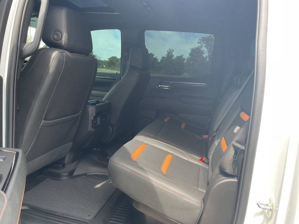 Used 2023 GMC Sierra 1500 AT4 w/ Technology Package image 25