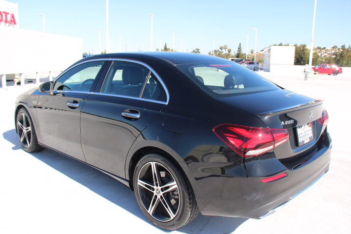 Used 2022 Mercedes-Benz A 220 image 5