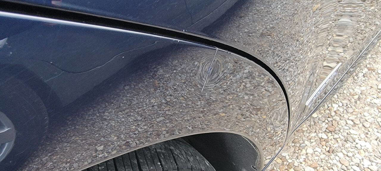 Used 2013 Lexus ES 300h image 18