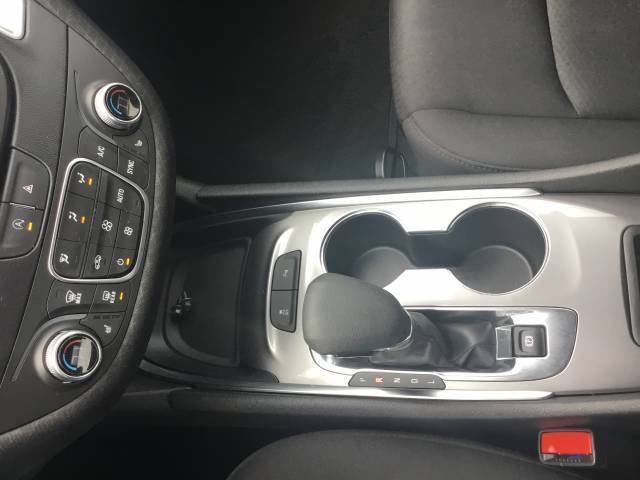 Used 2024 Chevrolet Malibu LT image 17