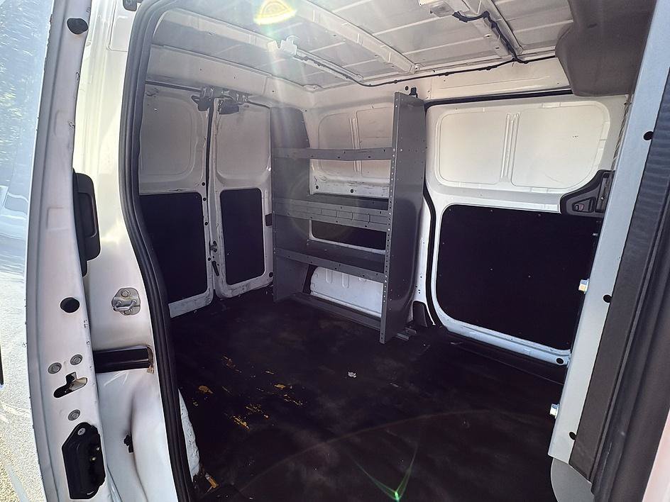 Used 2021 Nissan NV200 S FWD image 30