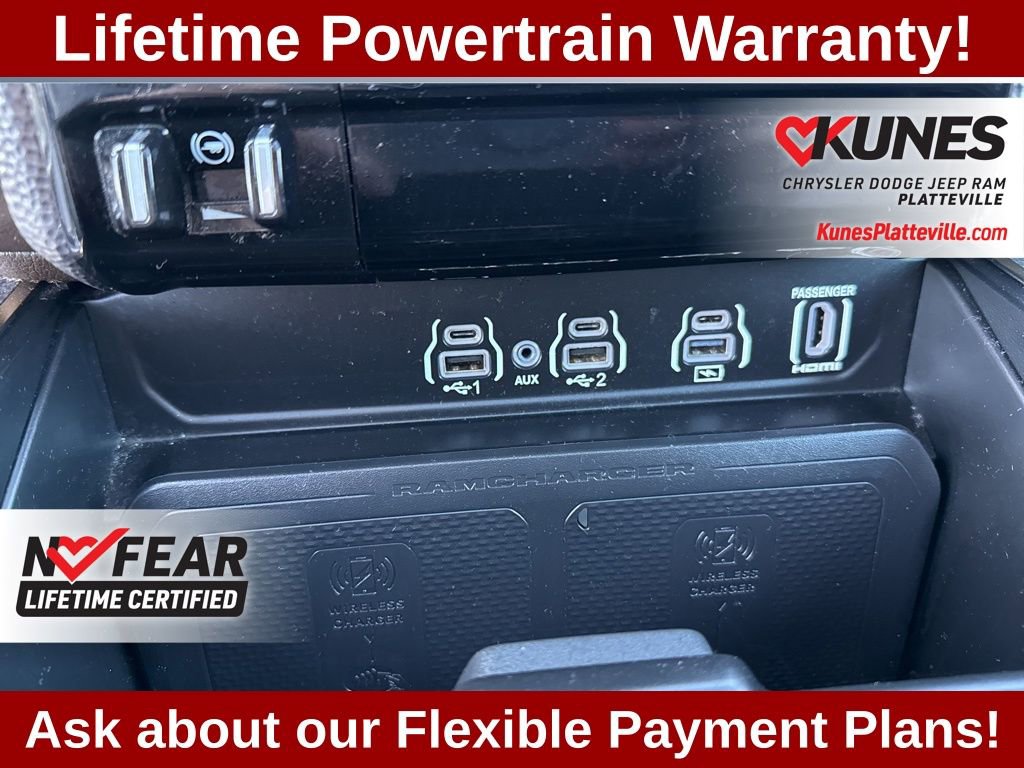 Used 2025 RAM 1500 Limited AWD/4WD image 32