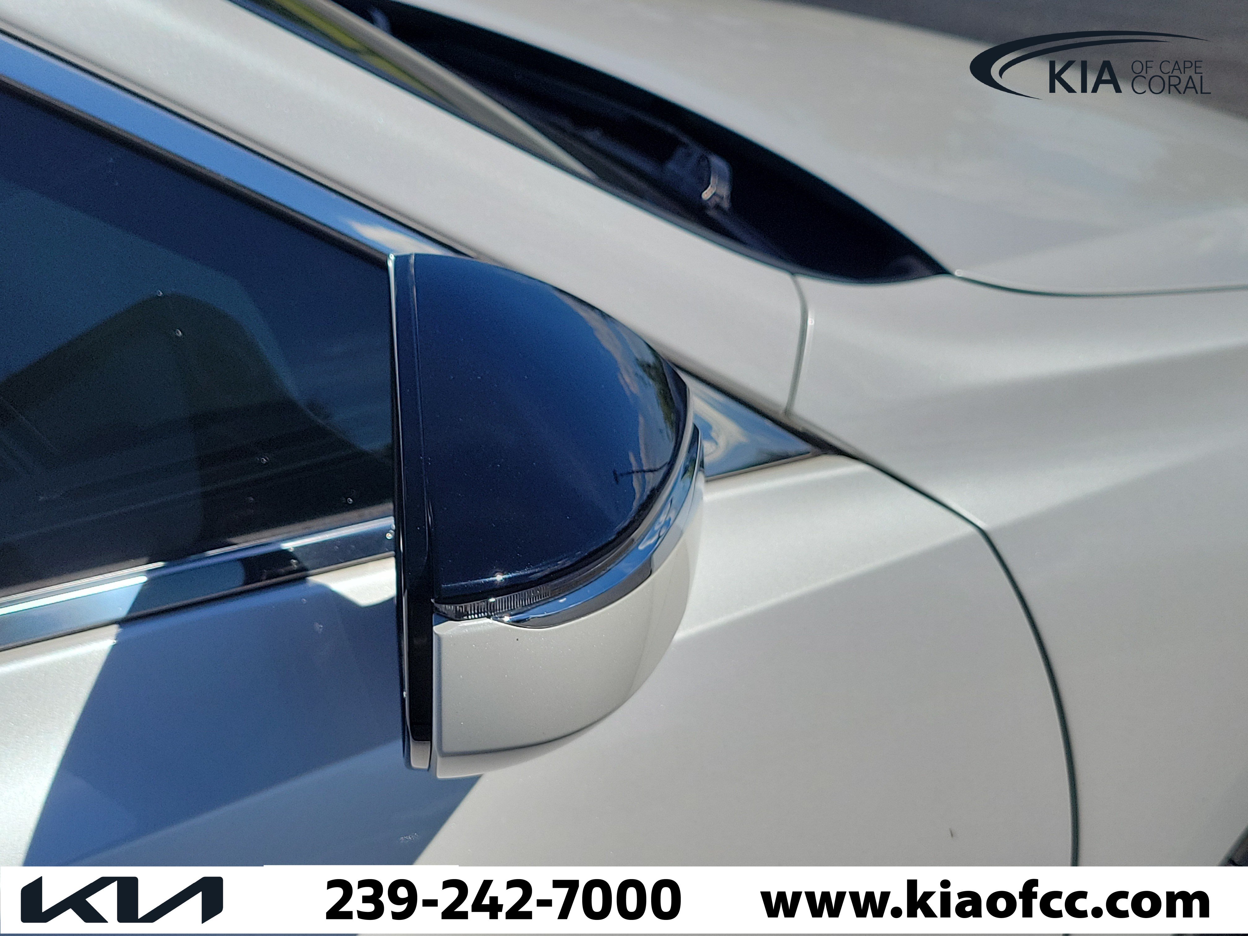 Used 2024 Lexus ES 350 w/ Premium Package FWD image 8