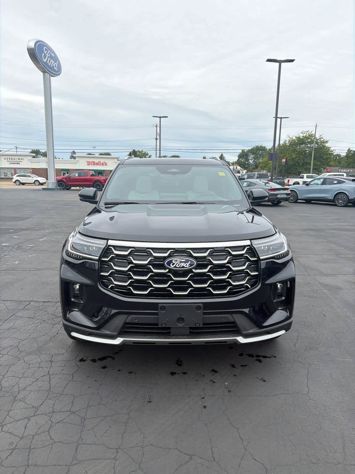 New 2027 Ford Explorer Platinum w/ 3.0L Ultimate Package AWD/4WD image 3