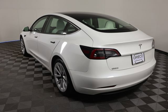 Used 2023 Tesla Model 3 Standard Range RWD image 6