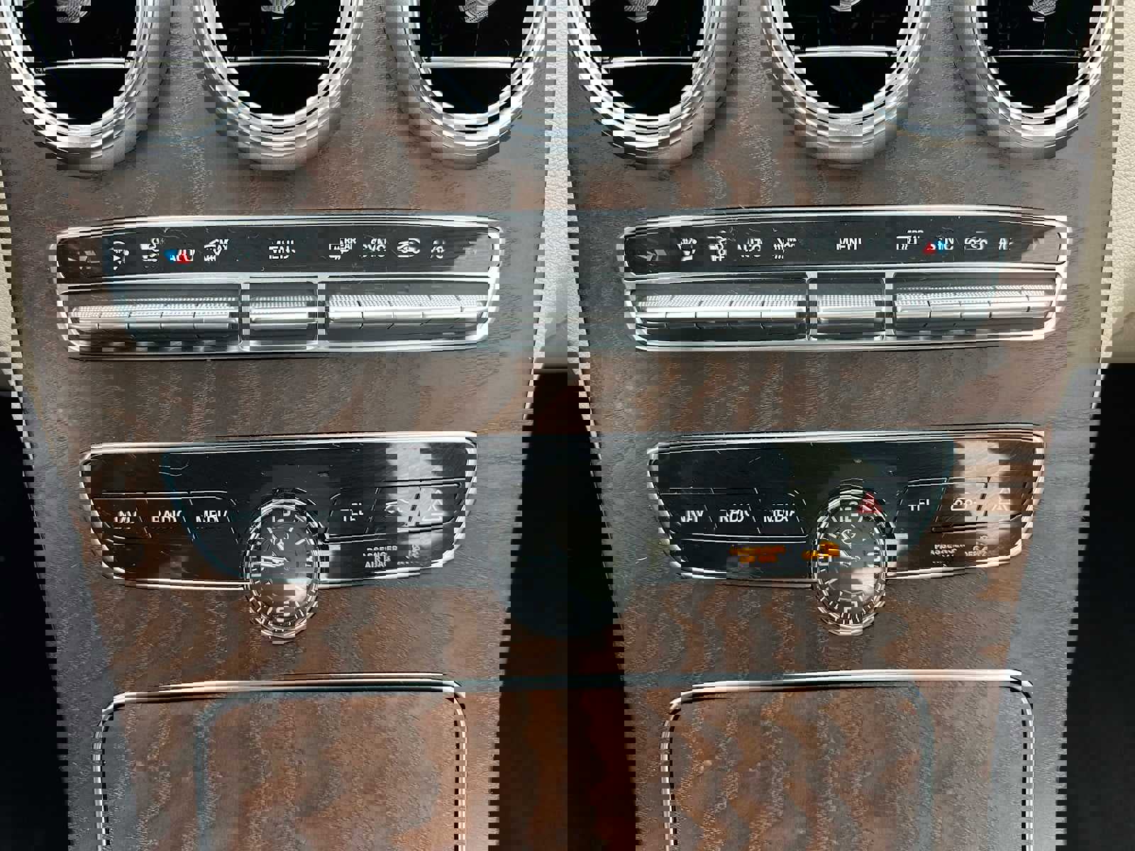 Used 2021 Mercedes-Benz C 300 4MATIC Sedan image 27