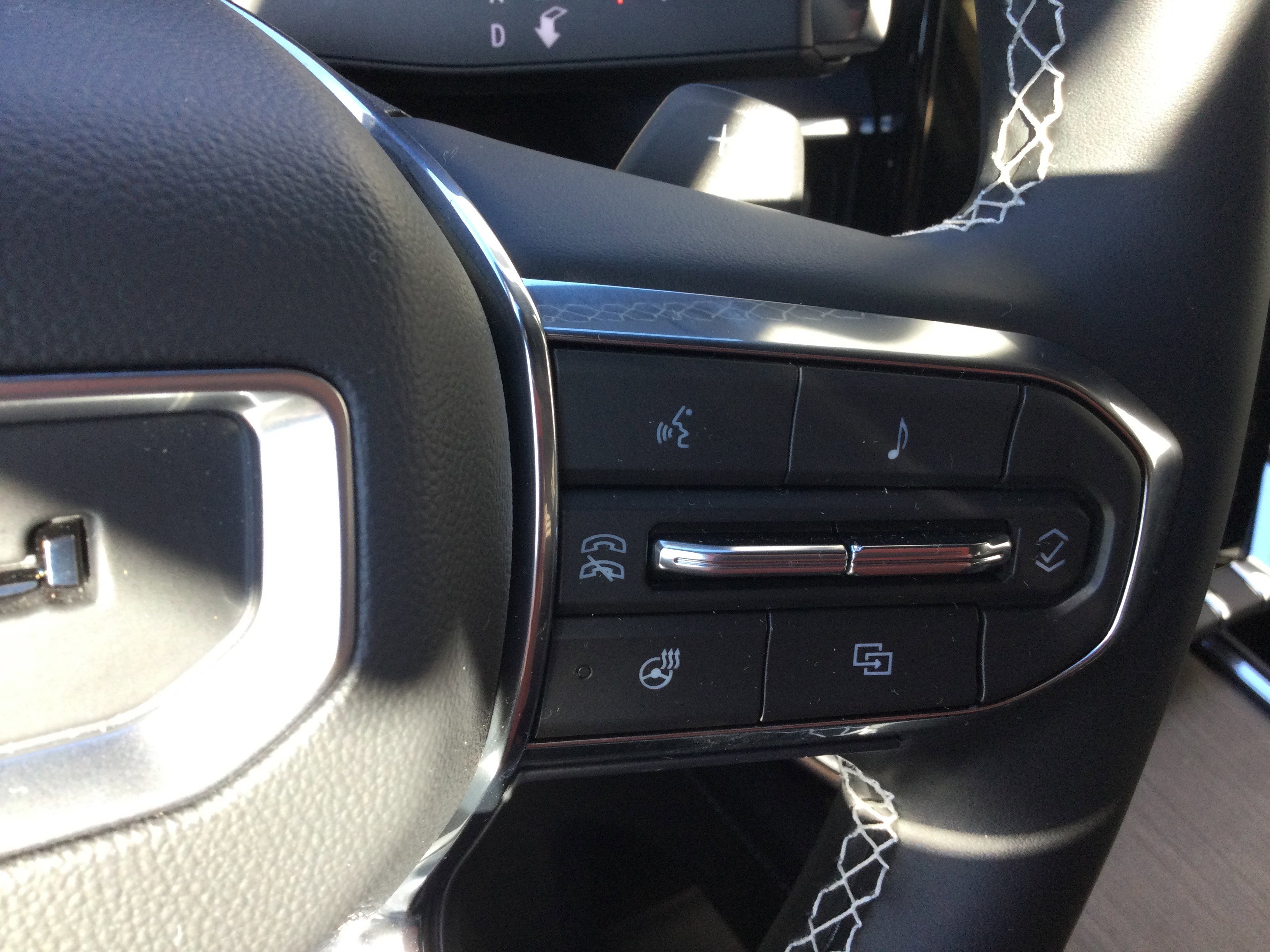 New 2026 GMC Acadia Denali w/ Super Cruise Package image 14